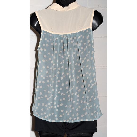 Chloe K Polka Dot Sleeveless Blouse Sheer Tank Top Button Trim Medium - Picture 3 of 5